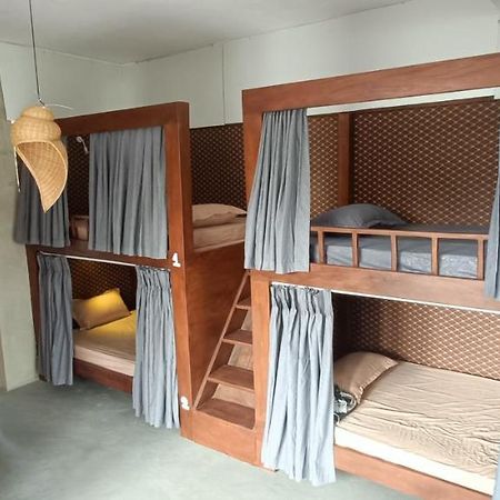 Yasis Surf Lodge Mirissa Zewnętrze zdjęcie