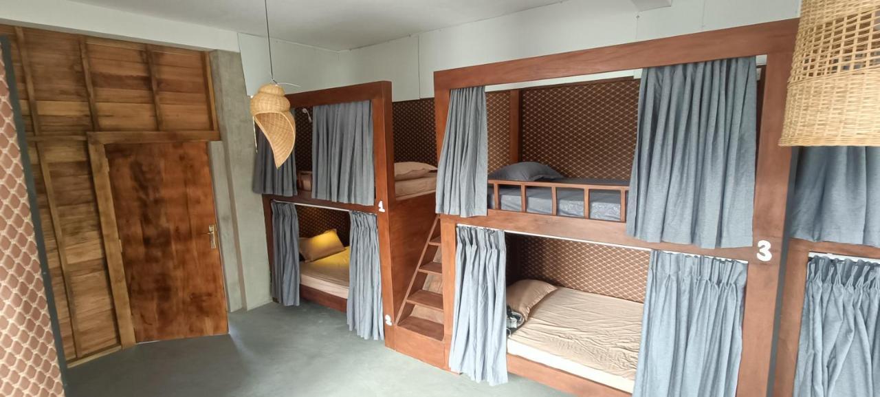 Yasis Surf Lodge Mirissa Zewnętrze zdjęcie
