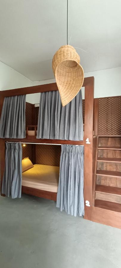 Yasis Surf Lodge Mirissa Zewnętrze zdjęcie